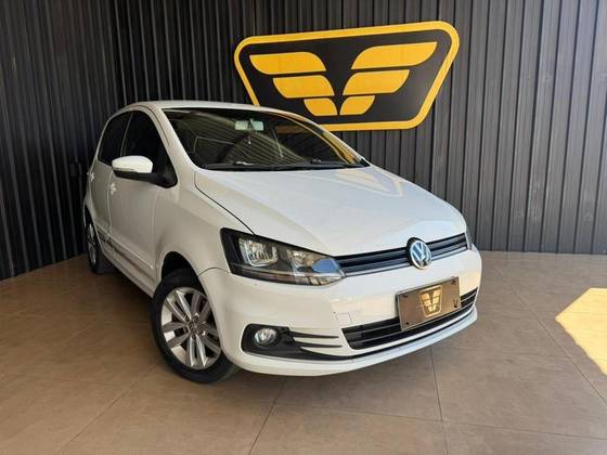 VOLKSWAGEN FOX 1.6 MSI TOTAL FLEX CONNECT 4P MANUAL VOLKSWAGEN FOX 1.6 MSI TOTAL FLEX CONNECT 4P MANUAL